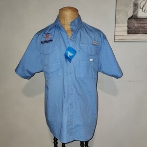 Columbia Men's Blue Short Sleeve Shirt Size Medium